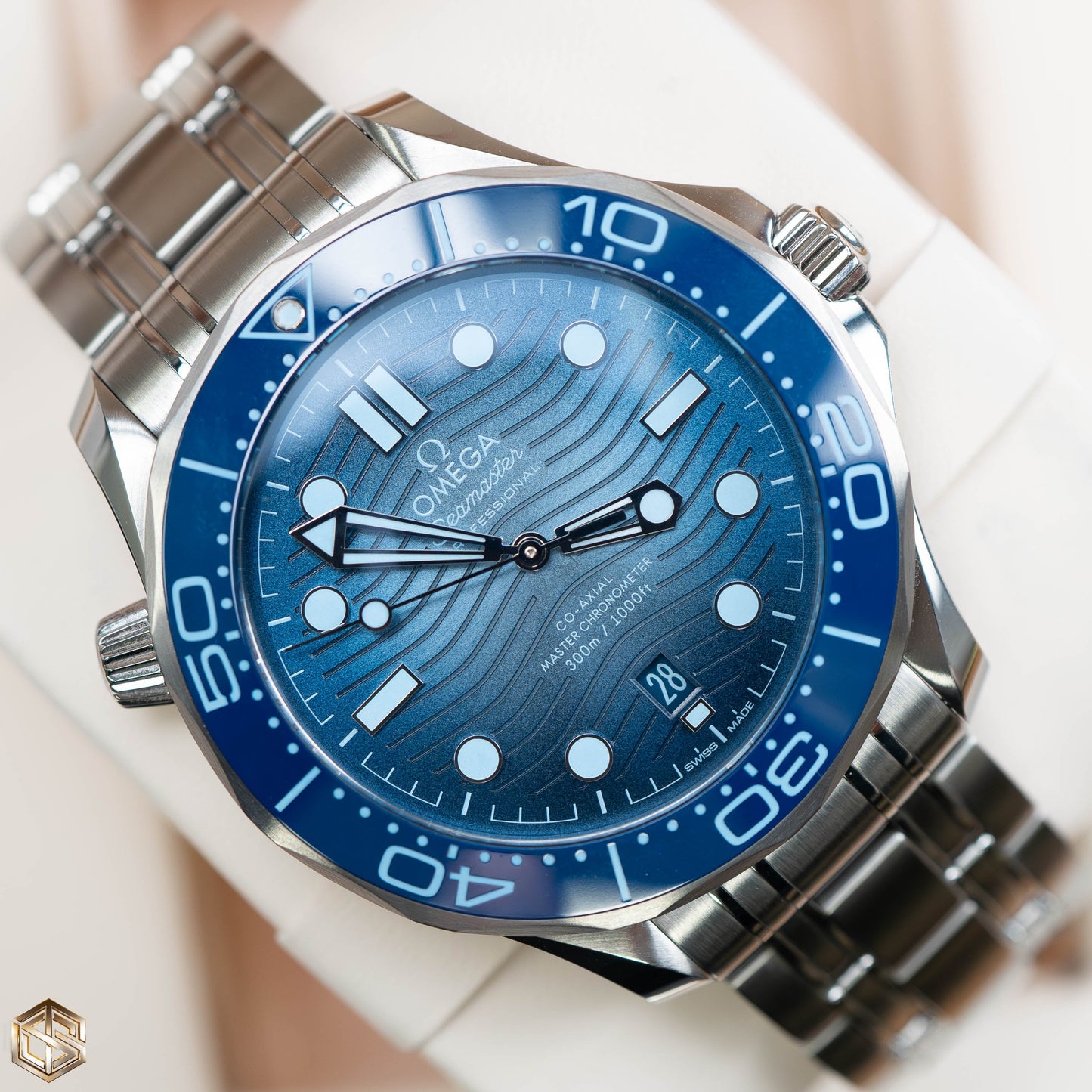 Omega 210.30.42.20.03.003 Seamaster Diver 300m Summer Blue Dial 2024 Watch